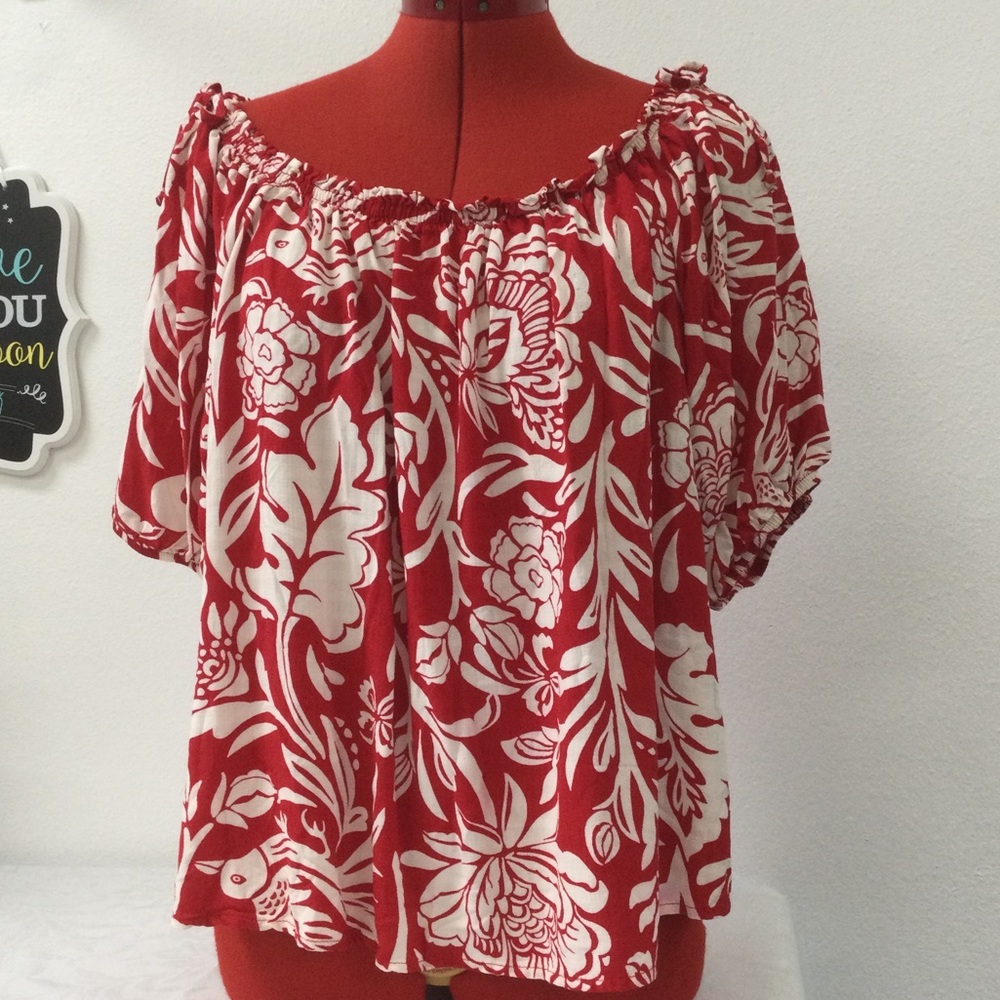 Knox Rose top